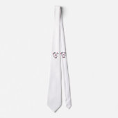 X markiert den Punkt Krawatte (Vorderseite)