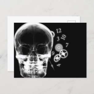 X-Ray-Skull & Clock-Parts - B&W Postkarte