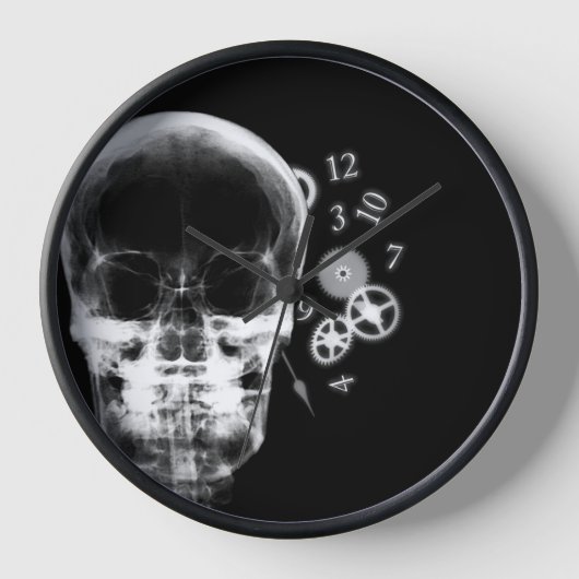 X-Ray-Skull & Clock-Parts - B&W Uhr (Vorderseite)