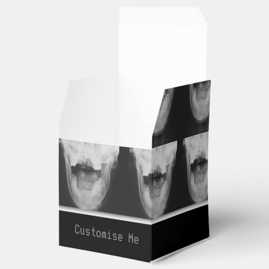 X-Rayed 3 (Original) Geschenkschachtel (Geöffnet)