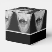 X-Rayed 3 (Original) Geschenkschachtel (Rückseite)