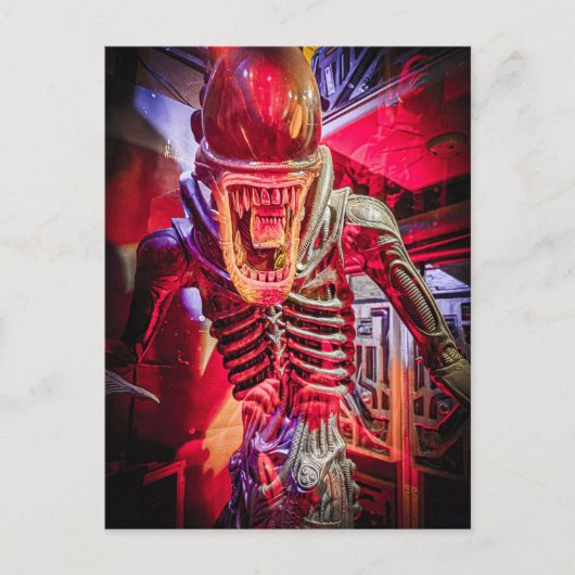 Xenomorph-Alien-Statue Horror-Sci-Fi-Sammelobjekt Postkarte (Vorderseite)