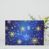 XMAS Blue Background mit goldenen Schneeflocken Briefpapier (Stehend Vorderseite)