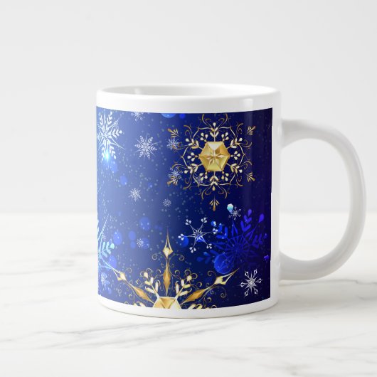 XMAS Blue Background mit goldenen Schneeflocken Jumbo-Tasse (Rechts)