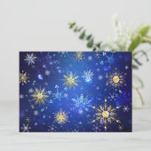 XMAS Blue Background mit goldenen Schneeflocken Karte (Stehend Vorderseite)