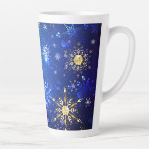 XMAS Blue Background mit goldenen Schneeflocken Milchtasse