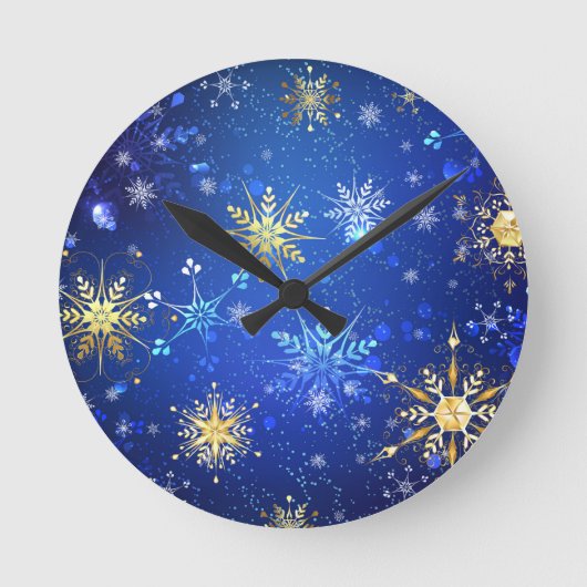 XMAS Blue Background mit goldenen Schneeflocken Runde Wanduhr (Vorderseite)