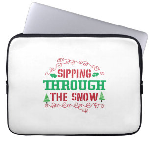 Xmas Gift Sipping Through The Snow Laptopschutzhülle