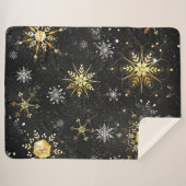 Xmas Golden Snowflakes on Black Background Sherpadecke (Vorderseite (Horizontal))