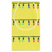 Xmas Lichter auf Gelb Kleine Geschenktüte (Rückseite)