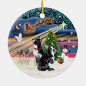 Xmas Magic- Boston Terriers (zwei) Keramikornament (Hinten)