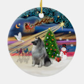 Xmas Magic - Keeshond Keramik Ornament (Hinten)