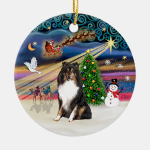 Xmas Magic - Shetland Sheepdog (dreifarbig) Keramikornament