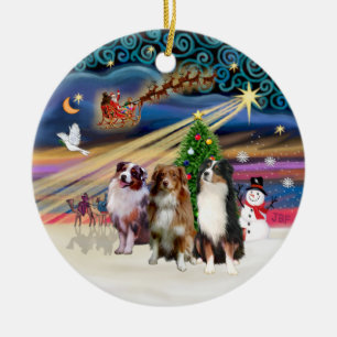 Xmas-Magie - Australian Shepherds (drei) Keramikornament