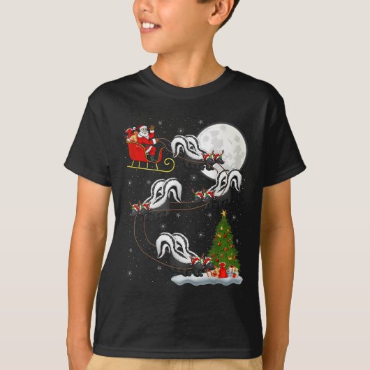 Xmas Tree Lighting Santa Riding Skunk Christmas T-Shirt (Vorderseite)