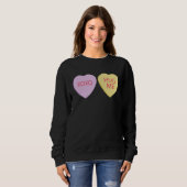 XO Hug Me Happy Valentines Day Conversation Hearts Sweatshirt (Vorne ganz)