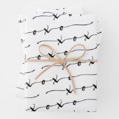 XO XO Be Mine White & Black Calligraphy Valentine Geschenkpapier Set (Beispiel)