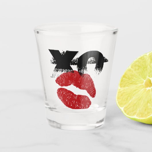 XO XO küssen mir Retro Shot Glass /Weddings Fun Pa Schnapsglas (Vorderseite)