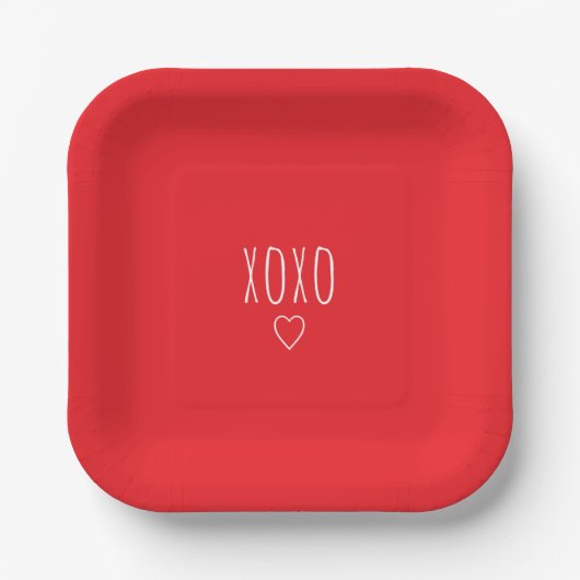 'XOXO' Bold Romantic Red White Valentine's Day Pappteller (Vorderseite)