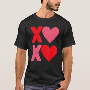 XOXO Herz Hugs und Kisses Funny Valentinstag B T-Shirt