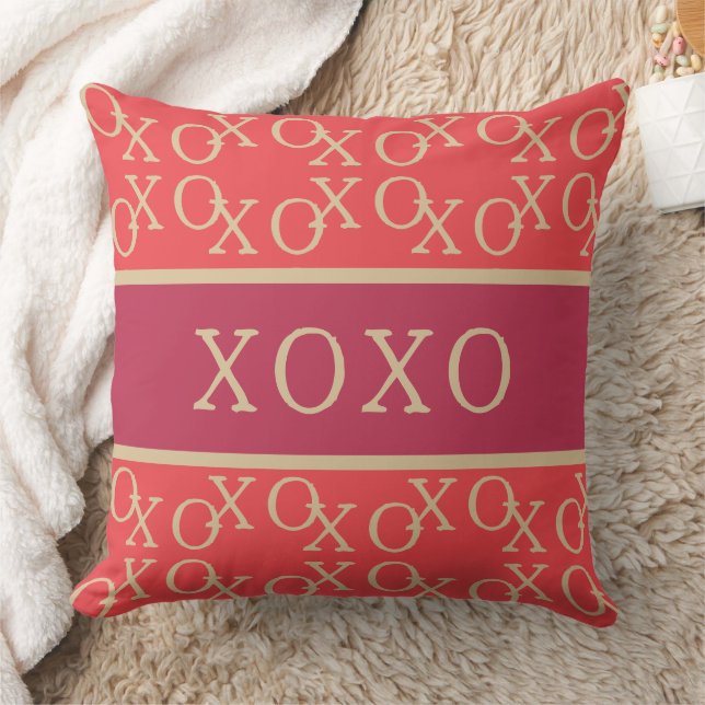 XOXO | Hot Pink Red Gold Typografie Kissen (Decke)