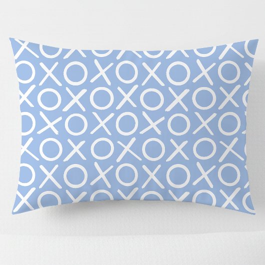 XOXO Hugs & Kisses Blue Cute Modern Pattern Kissenbezug