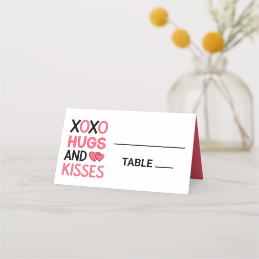XOXO Hugs Kisses Brautparty Niedlich Pink Wedding Platzkarte (Vorderseite)