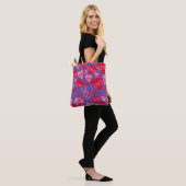 XOXO Lila, rosa, rotes Muster Tasche (Am Model)