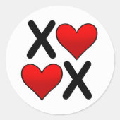XOXO Phrase Buchstaben mit roten Herzen Runder Aufkleber (Vorderseite)