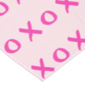 XOXO rosa Valentinstag Tischdecke (Schrägansicht)