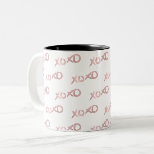 XOXO Rose Gold Moderne Imitate Pinacoteca Zweifarbige Tasse (Vorderseite Links)