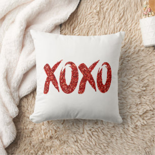 XOXO Roter Glitzer   Glam Brushstroke Hug and Kiss Kissen