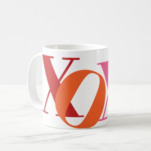 XOXO Typografie Geschenk Kaffee Tasse (Vorderseite Links)