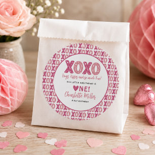 XOXO Umarmungen und Küsse Valentinstag 1. Geburtst Runder Aufkleber