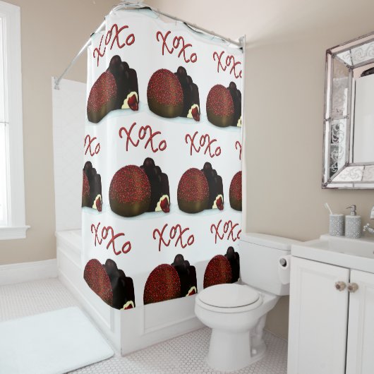 XOXO Valentine Bonbon and Dark Chocolate Duschvorhang (Beispiel)