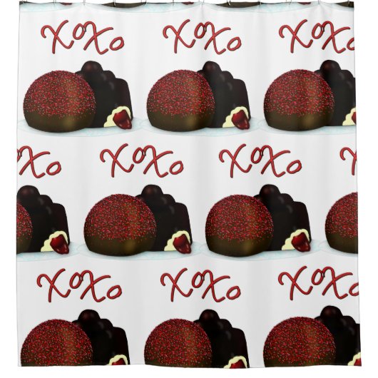 XOXO Valentine Bonbon and Dark Chocolate Duschvorhang (Vorderseite)