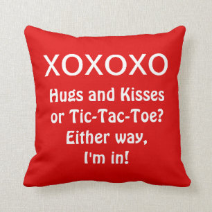XOXOXO Throw Kissen