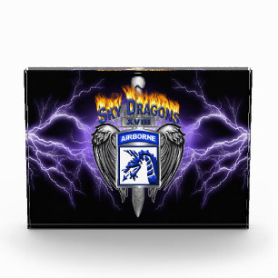 XVIII Airborne Corps Sky Dragons  Maßgeschneidert  Fotoblock