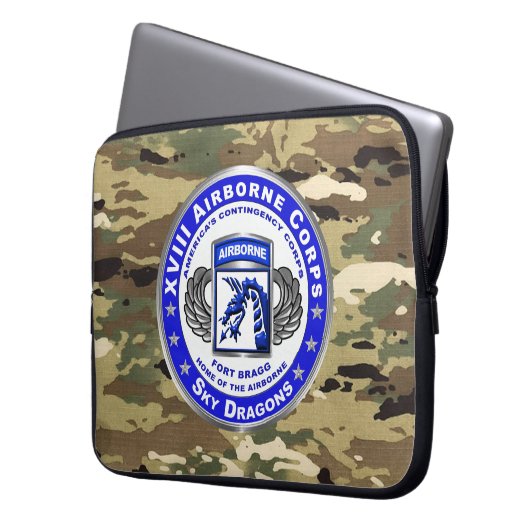 XVIII IM FLUGZEUG CORPS LAPTOPSCHUTZHÜLLE (Vorderseite Links)