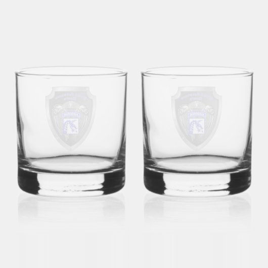 XVIII IM FLUGZEUG CORPS WHISKYGLAS (Rückseite)