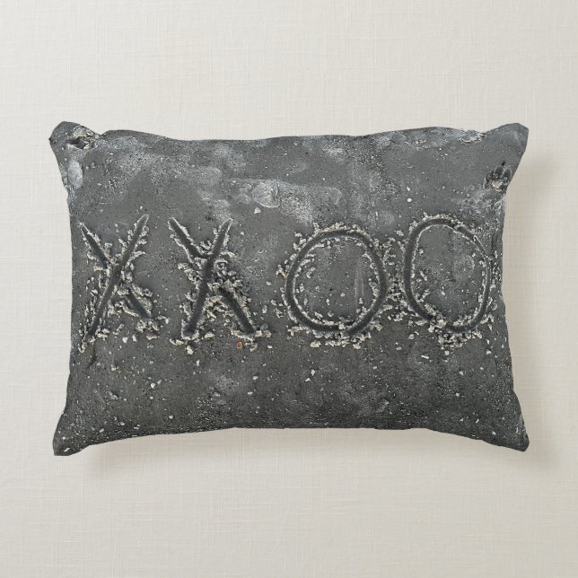 XXOO Hugs & Kisses Sand Pillow Dekokissen (Vorderseite)