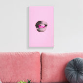 Y2K Lips Portrait – Glossy Aesthetic Pop Art Print Leinwanddruck (Insitu (Wohnzimmer))