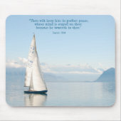Yacht auf Calm Waters Mousepad (Vorne)
