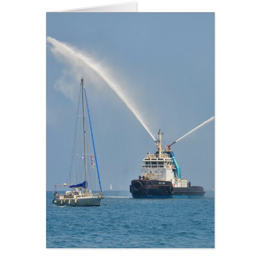 Yacht Zig Zag und Schlepper (Vorne)