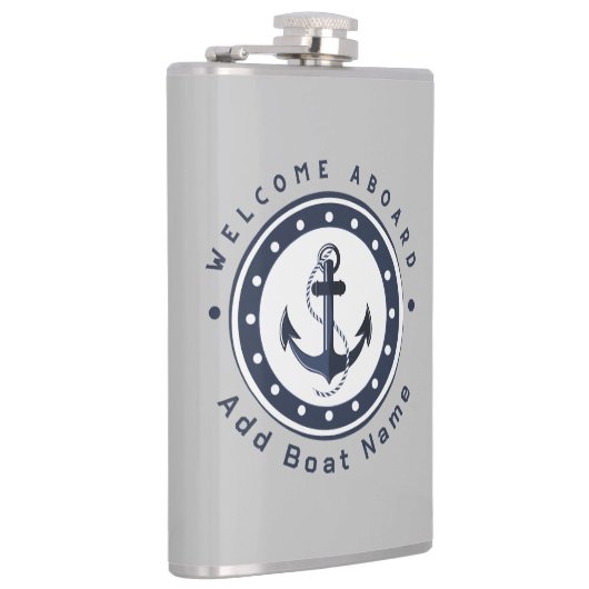 Yachthafen der Blue Navy Anchor Flachmann (Rechts)