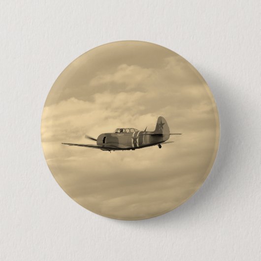 Yak 11 im Flug Button (Vorderseite)