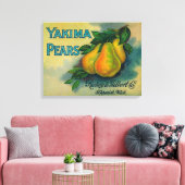Yakima Pears Crate LabelToppenish, WA Leinwanddruck (Insitu (Wohnzimmer))