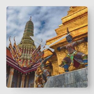 Yaksha in Wat Phra Kaeo Quadratische Wanduhr