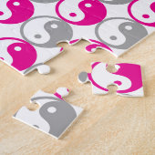 Yang-Muster in Grau und Rosa Puzzle (Seite)