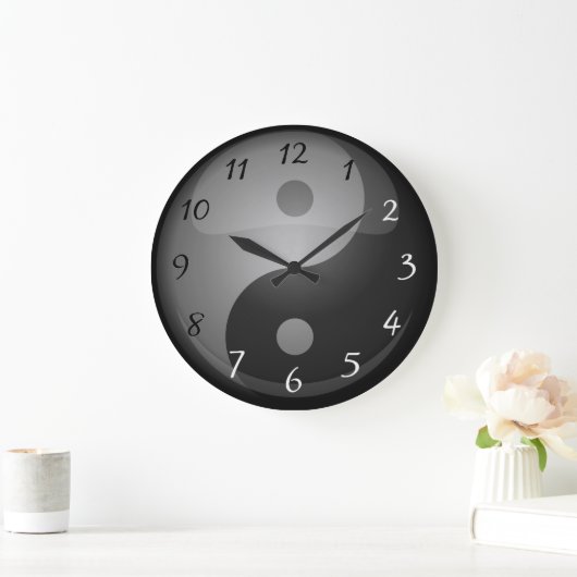 Yang-Schwarz-Weiß-Zahlen Große Wanduhr (Zuhause)